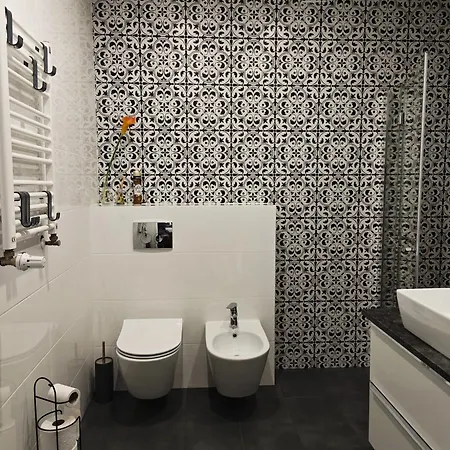 Apartman 108